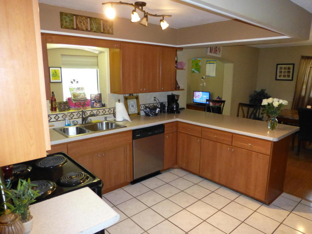 2831 Dutton Dr, Titusville, FL 32796