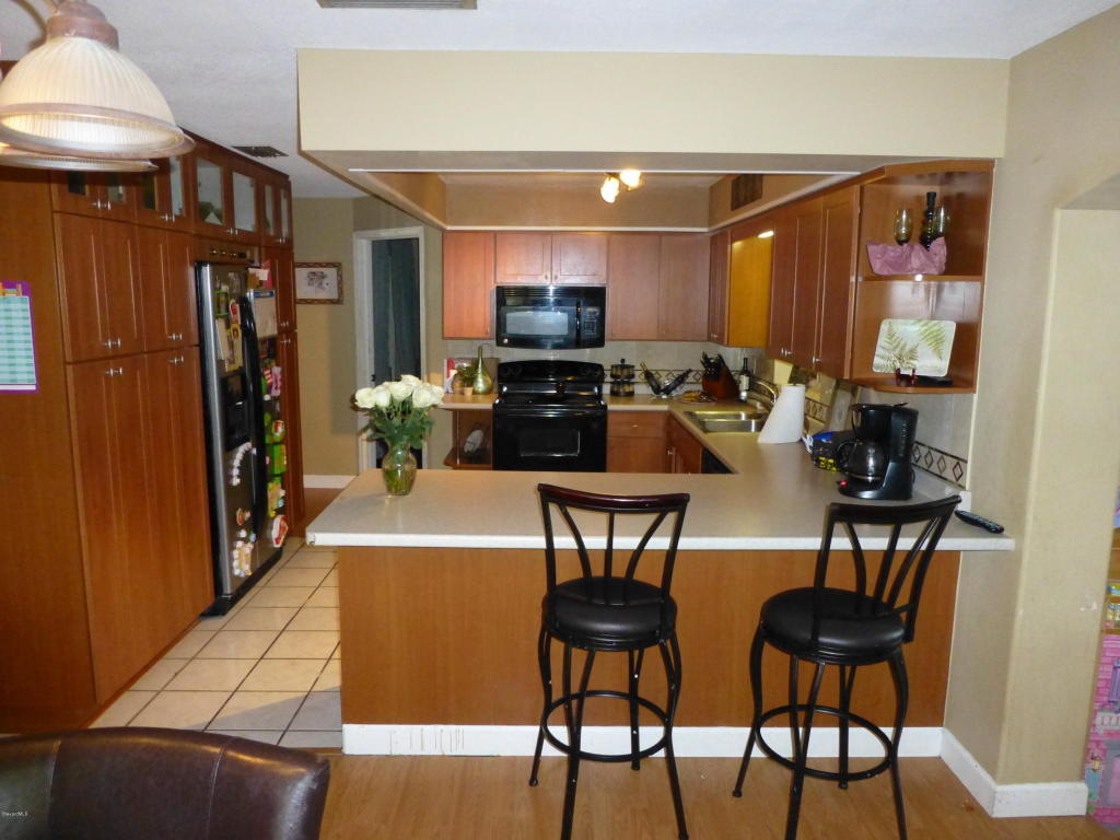 2831 Dutton Dr, Titusville, FL 32796
