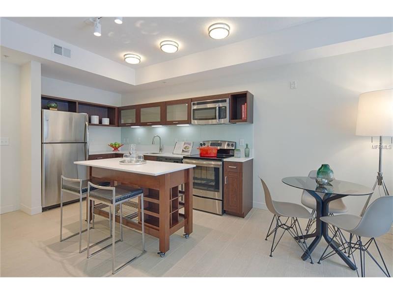 899 ORANGE AVE, Orlando, FL 32801