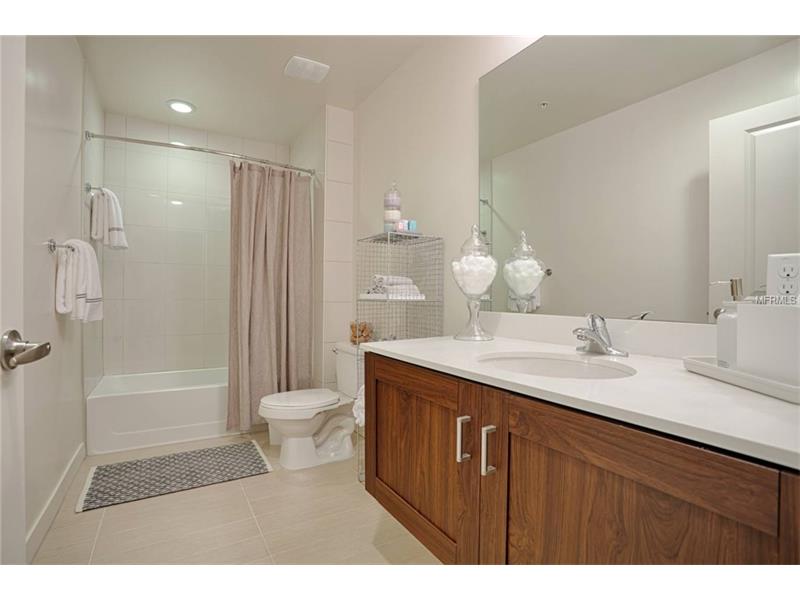 899 ORANGE AVE, Orlando, FL 32801