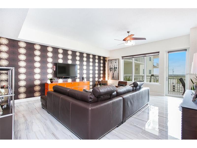100 S EOLA DRIVE, Orlando, FL 32801