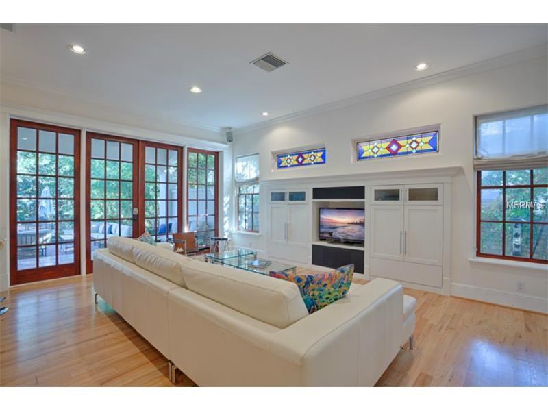 533 LAKE AVENUE, Orlando, FL 32801