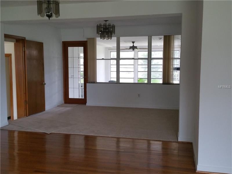 809 CAREW AVENUE, Orlando, FL 32804