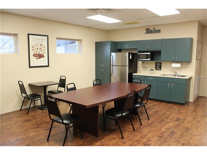 2750 TAYLOR AVENUE, Orlando, FL 32806