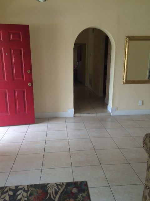 6060 Yucatan Dr, Orlando, FL 32807