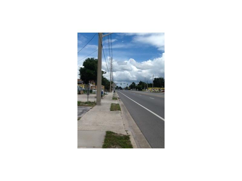 1300 N PINE HILLS ROAD, Orlando, FL 32808