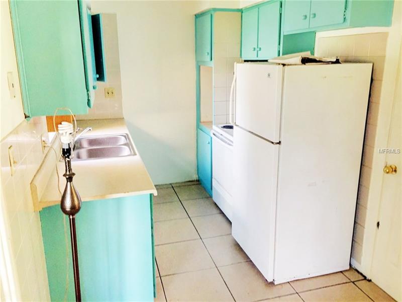6319 RAVINNIA DRIVE, Orlando, FL 32809
