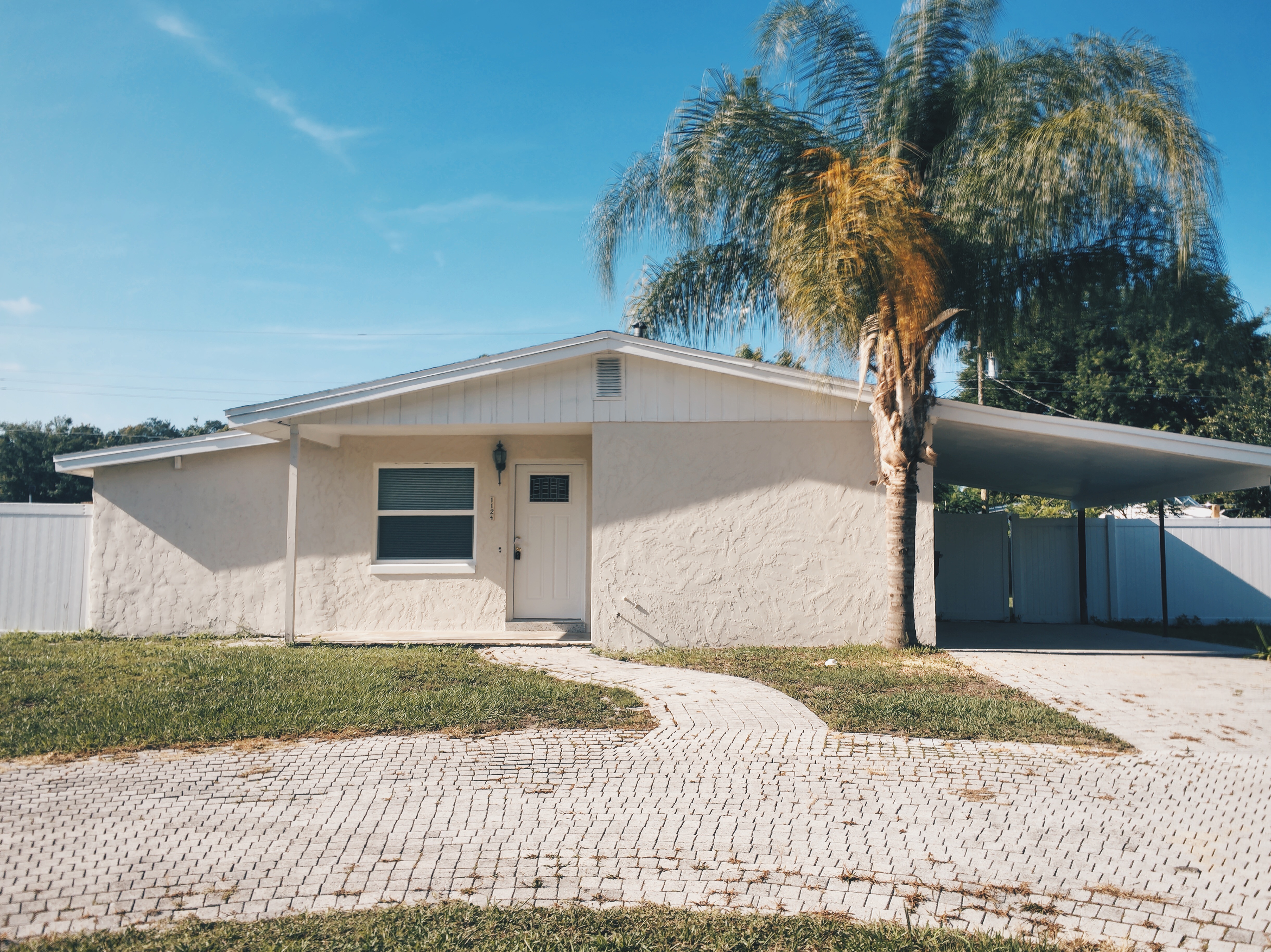 1124 HAWKES AV, Orlando, FL 32809