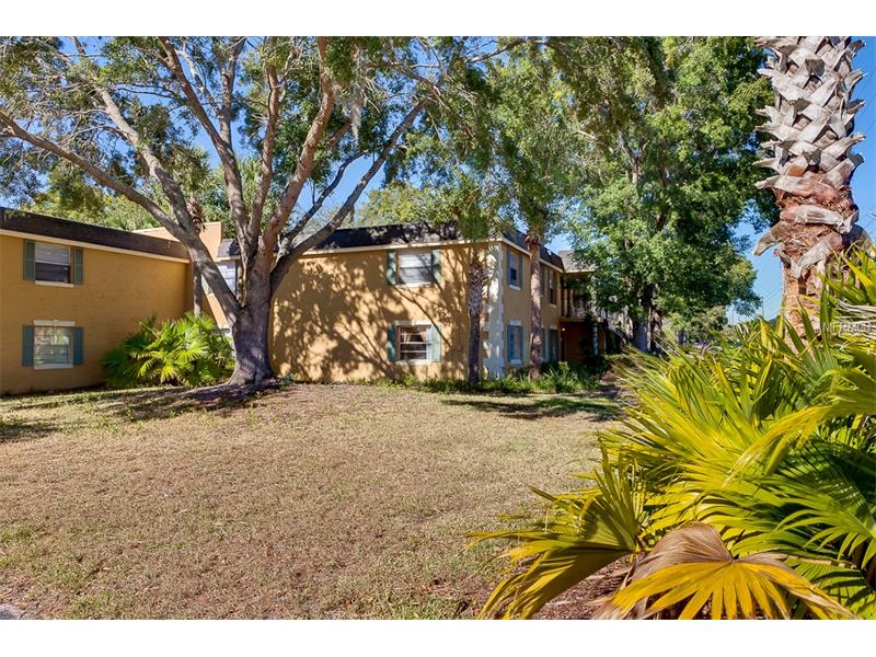 7662 FOREST CITY ROAD, Orlando, FL 32810