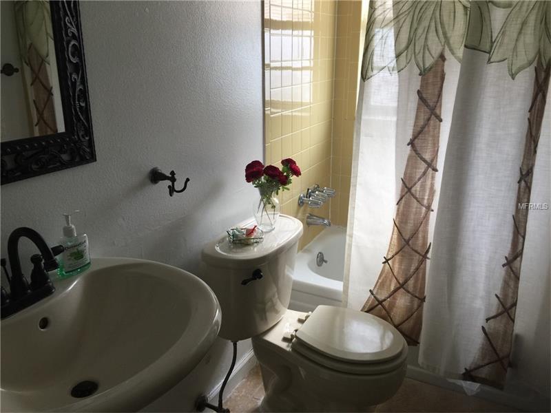 2316 CORNHILL DRIVE, Orlando, FL 32837