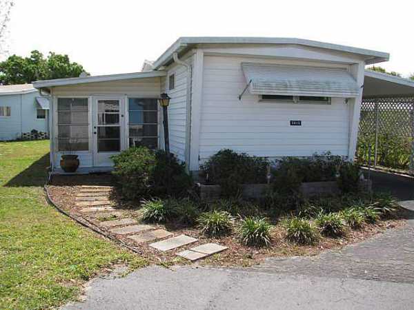 Lakeshore Landings3415 Hopi DriveOrlando, FL 32839