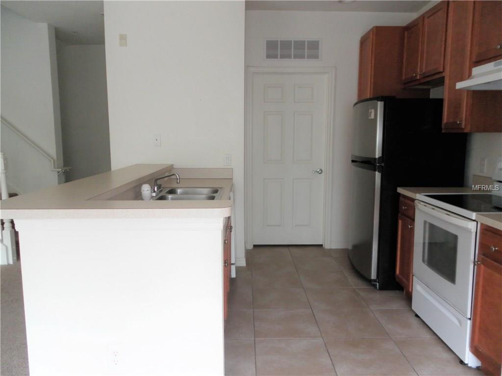 2442 Grand Central Pkwy, Orlando, FL 32839