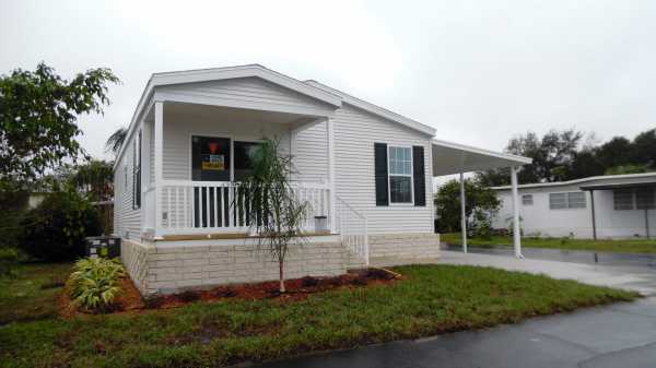 Lakeshore Landings2202 Tonka DriveOrlando, FL 32839