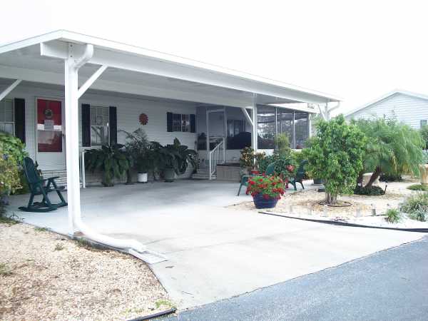 Lakeshore Landings3521 Manitou Dr.Orlando, FL 32839