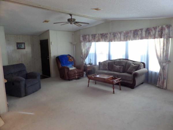 Lakewood Village3282 Lakeshore DrMelbourne, FL 32901