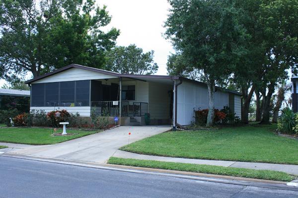 Lakewood Village133 Lakeshore DriveMelbourne, FL 32901