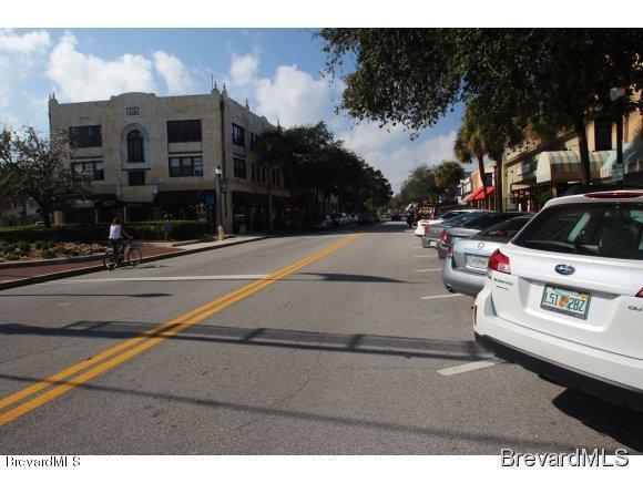 927 E New Haven Avenue, Melbourne, FL 32901