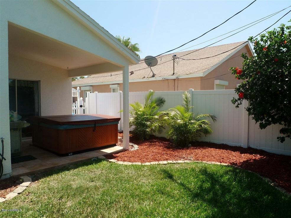 21 North Court, Indialantic, FL 32903