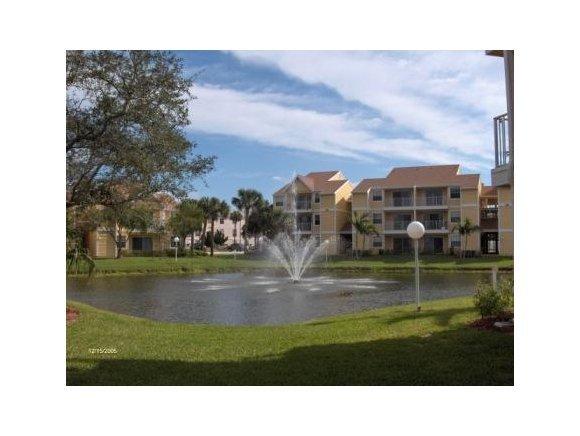 1850 Charlesmont Drive, Melbourne, FL 32903