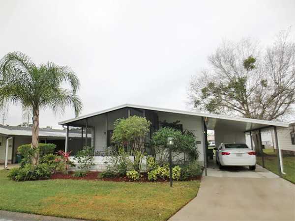 Lakes of Melbourne2157 Royal DriveMelbourne, FL 32904