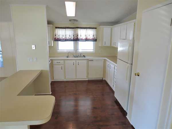 Lakes of Melbourne2371 Lakes of Melbourne DrMelbourne, FL 32904