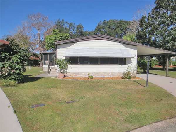 Lakes of Melbourne2025 Royal DriveMelbourne, FL 32904