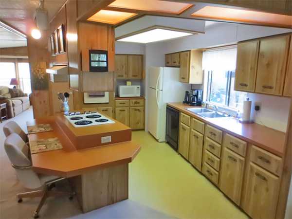 Lakes of Melbourne2025 Royal DriveMelbourne, FL 32904