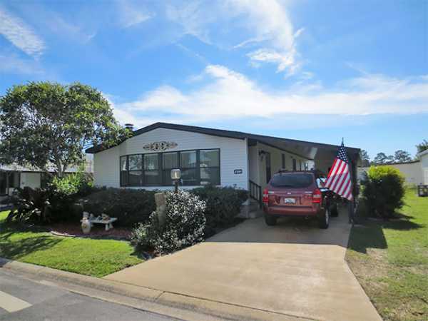 Lakes of Melbourne2269 Lakes of Melbourne DriveMelbourne, FL 32904