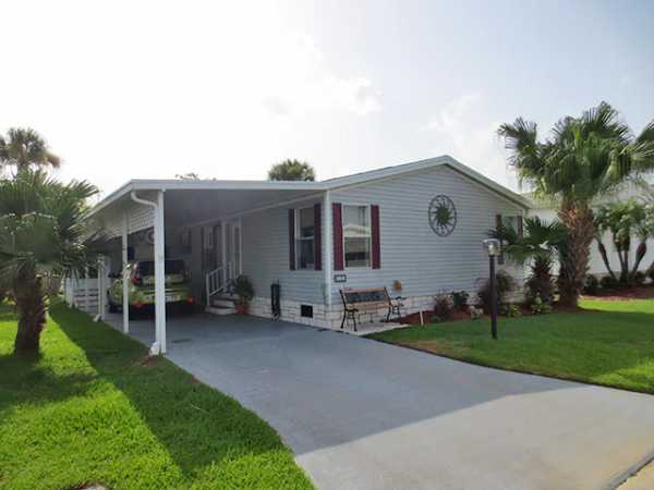 Lakes of Melbourne3916 Southwind DriveMelbourne, FL 32904