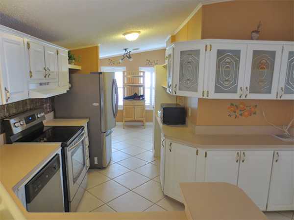 Lakes of Melbourne3916 Southwind DriveMelbourne, FL 32904