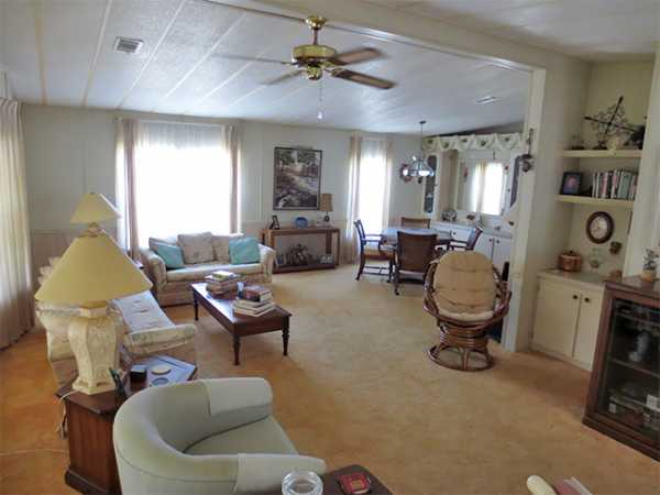 Lakes of Melbourne2065 Royal DriveMelbourne, FL 32904
