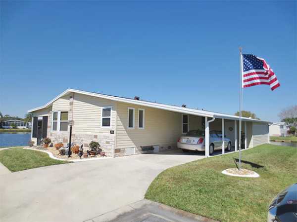 Lakes of Melbourne3984 Bay Port CourtMelbourne, FL 32904