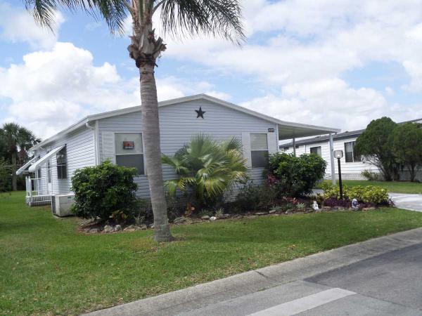 Lakes of Melbourne2237 Lakes of Melbourne Dr.Melbourne, FL 32904