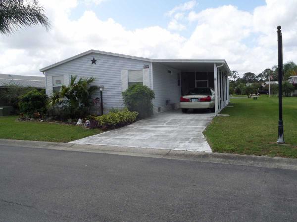 Lakes of Melbourne2237 Lakes of Melbourne Dr.Melbourne, FL 32904