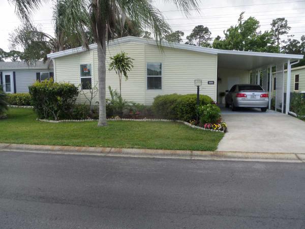 Lakes of Melbourne2261 Parkland Dr.Melbourne, FL 32904