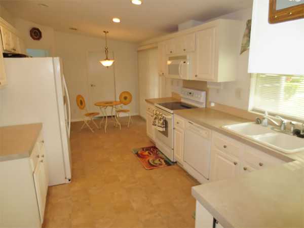 Lakes of Melbourne3862 Seagrove LaneMelbourne, FL 32904