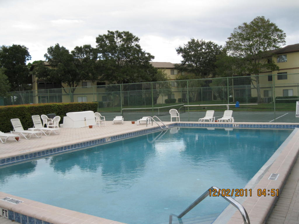 7801 Maplewood Drive, West Melbourne, FL 32904