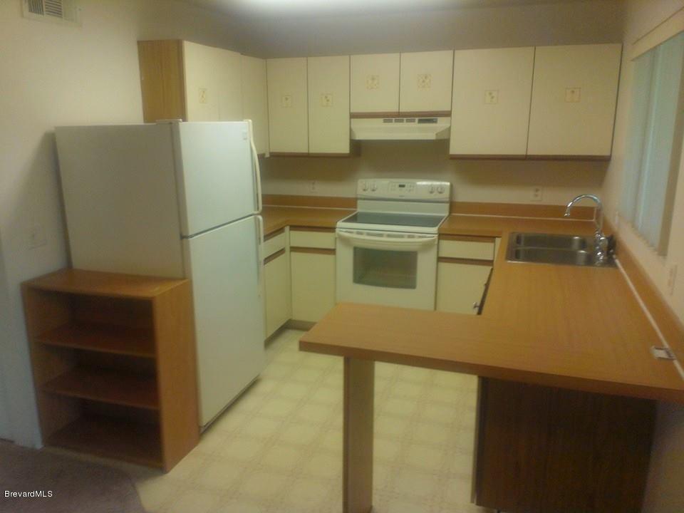 7801 Maplewood Drive, West Melbourne, FL 32904