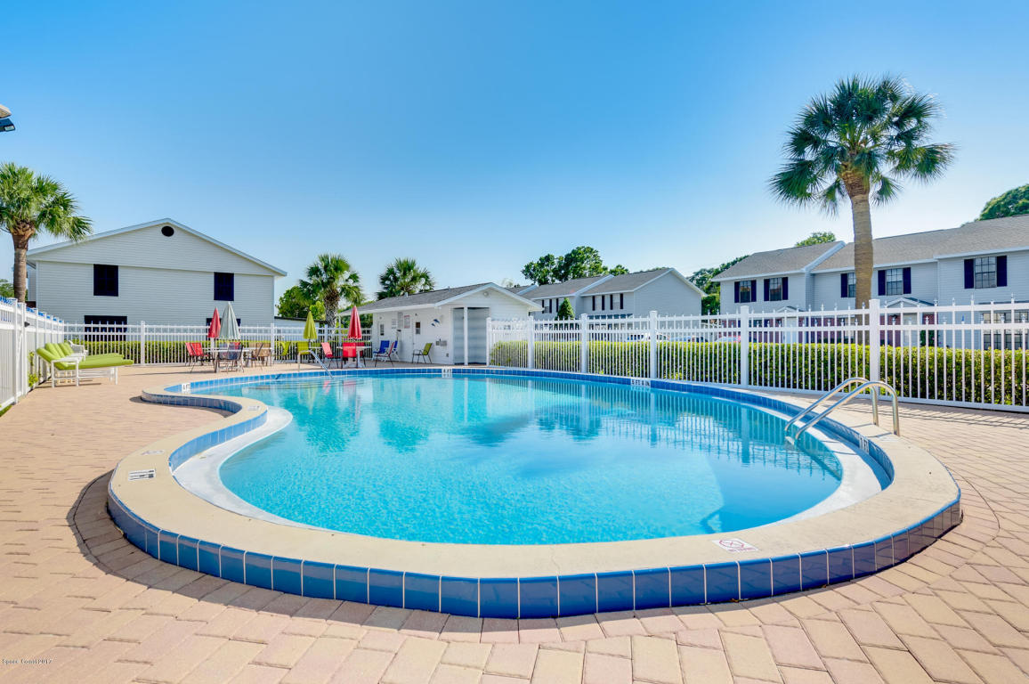 2815 Manor Drive, Palm Bay, FL 32905