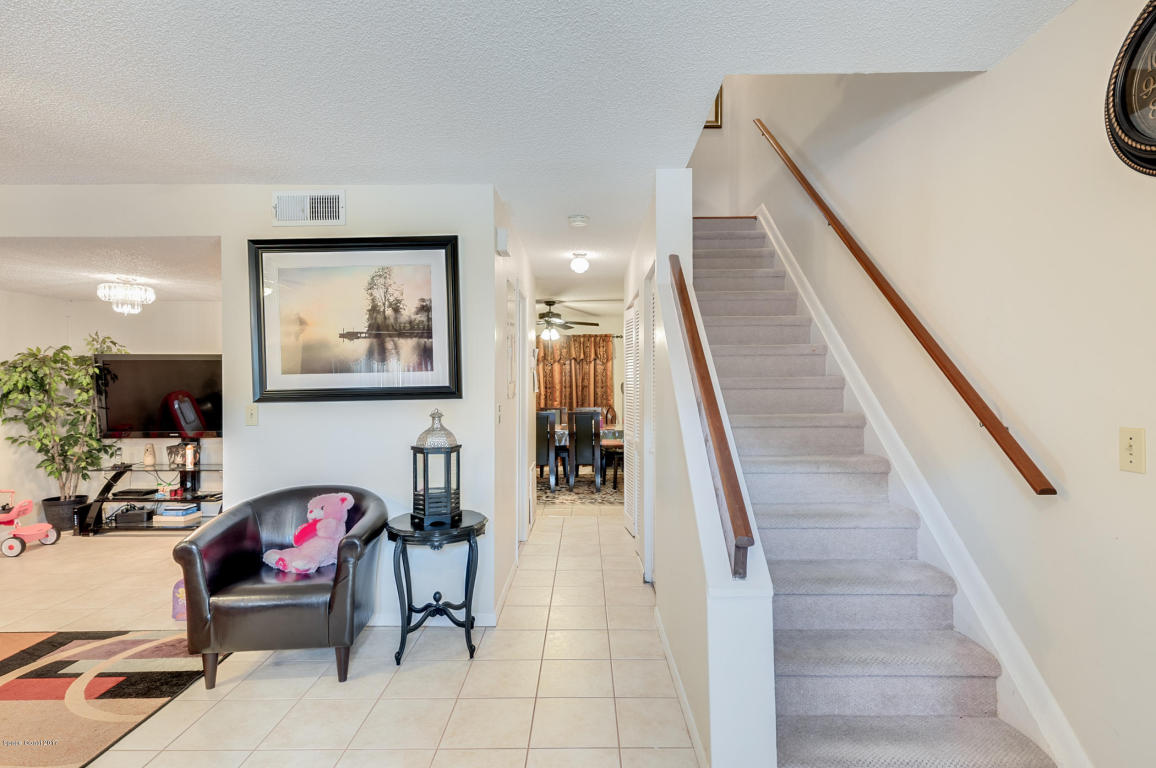 2815 Manor Drive, Palm Bay, FL 32905