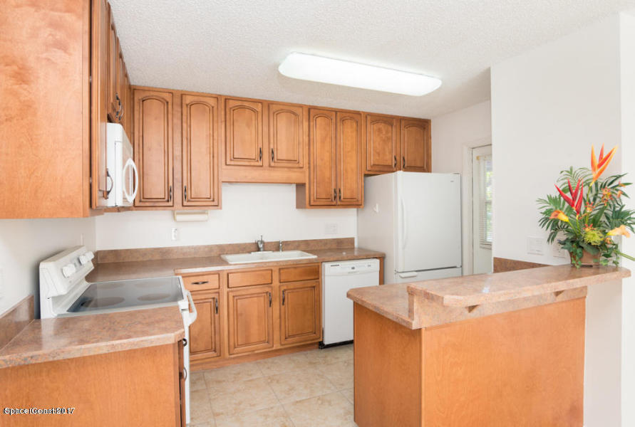 2816 Manor Drive, Palm Bay, FL 32905