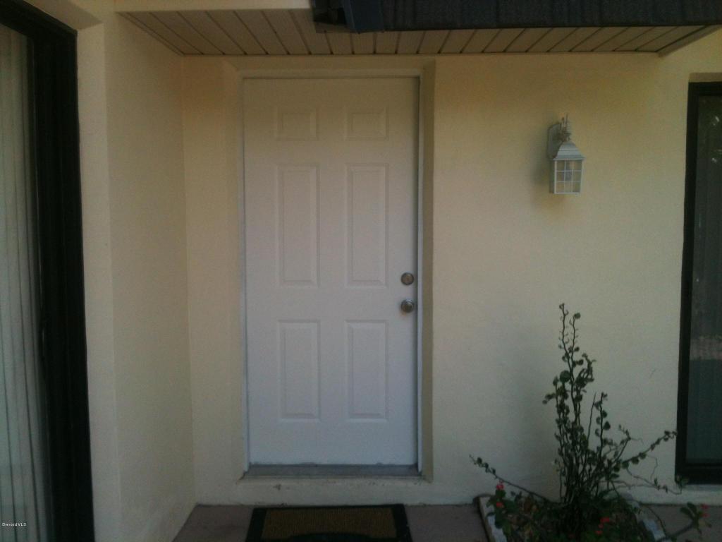 2911 Vista Oaks Circle, Palm Bay, FL 32905