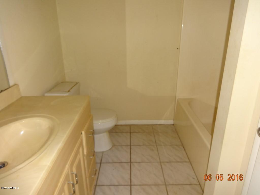 2130 Forest Knoll Drive, Palm Bay, FL 32905