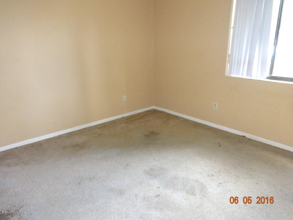 2130 Forest Knoll Drive, Palm Bay, FL 32905