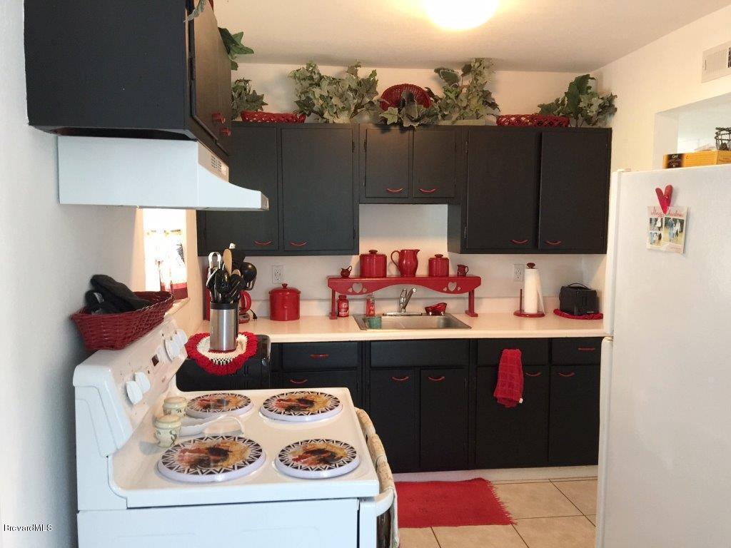 1061 Cable Lane, Palm Bay, FL 32905
