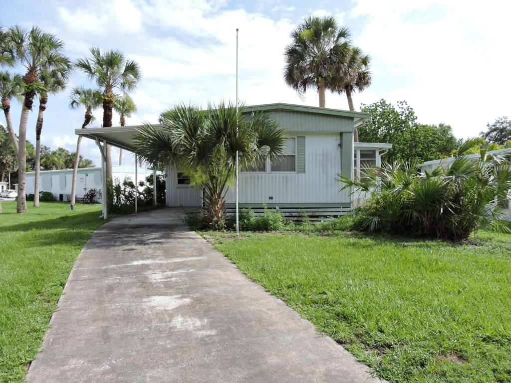 1056 Willow Court, Palm Bay, FL 32907