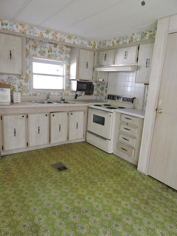 1056 Willow Court, Palm Bay, FL 32907