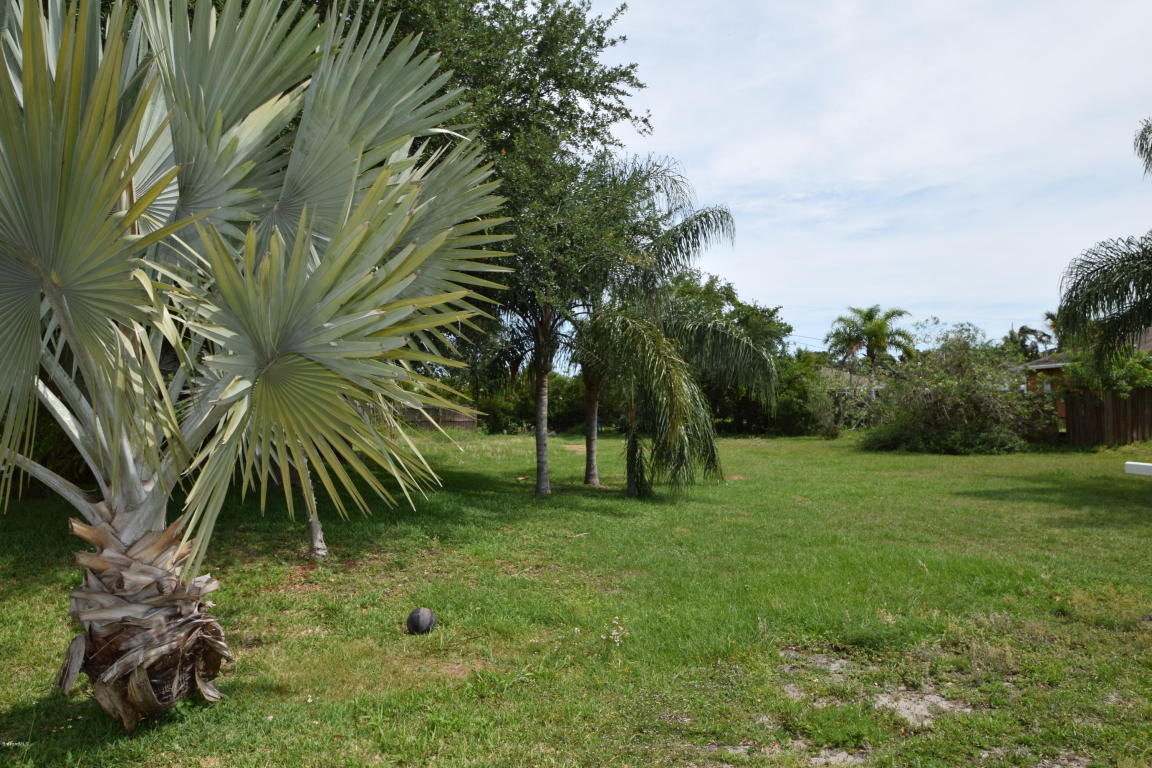 2059 NE Dogwood Street, Palm Bay, FL 32907