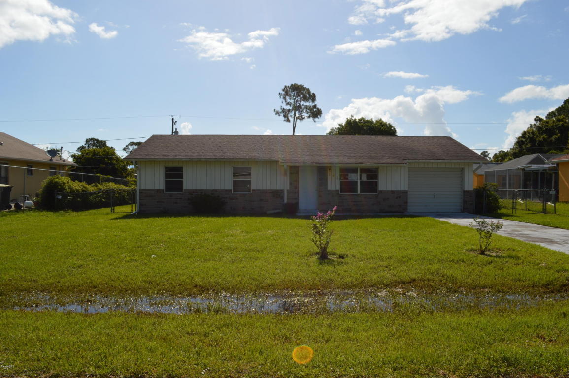 141 Frante Avenue, Palm Bay, FL 32907