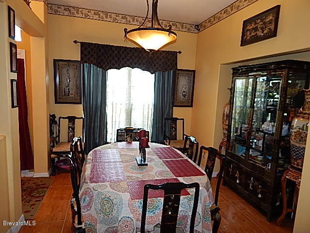 1910 Thornwood Dr, Palm Bay, FL 32909